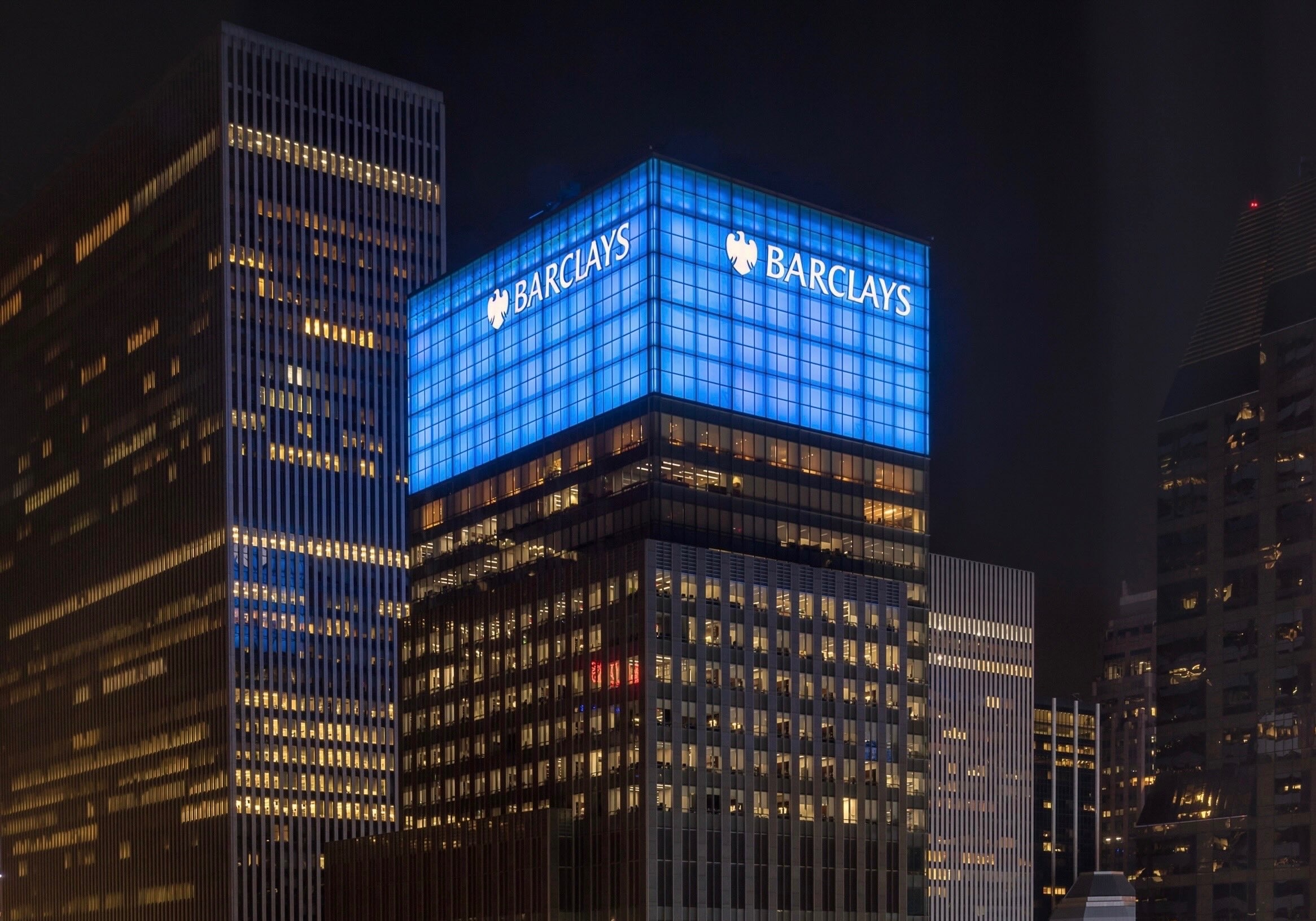 Barclays Fined £42 Million by FCA Over Financial Crime Control Failures