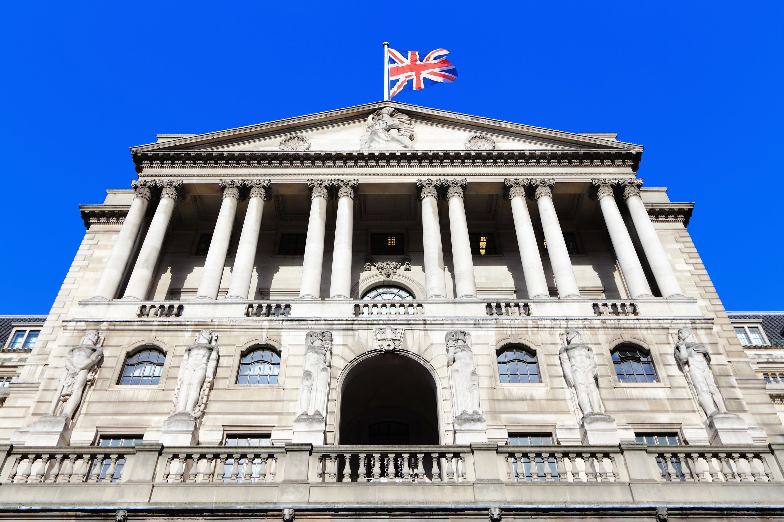Bank of England Governor Warns Against Risks of Deregulation Push