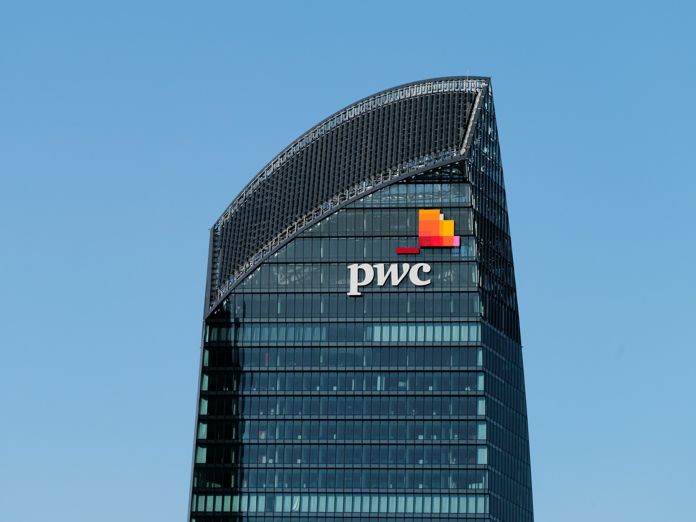 PwC Survey Finds Companies See Value in Sustainability Reporting Despite Regulatory Shifts