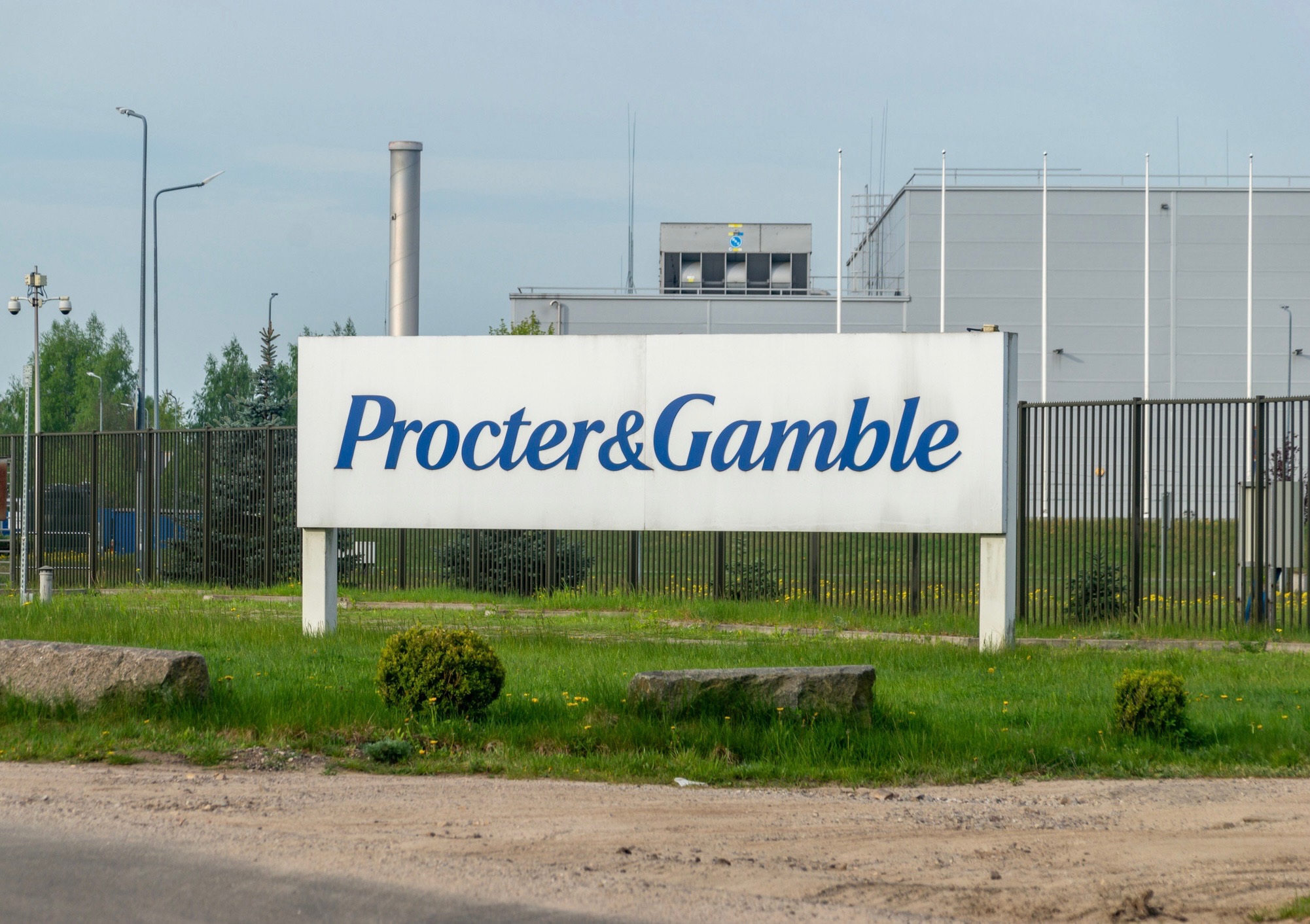 Italy Probes Procter & Gamble Over “Hair-Free for Two Years” Advertising Claims