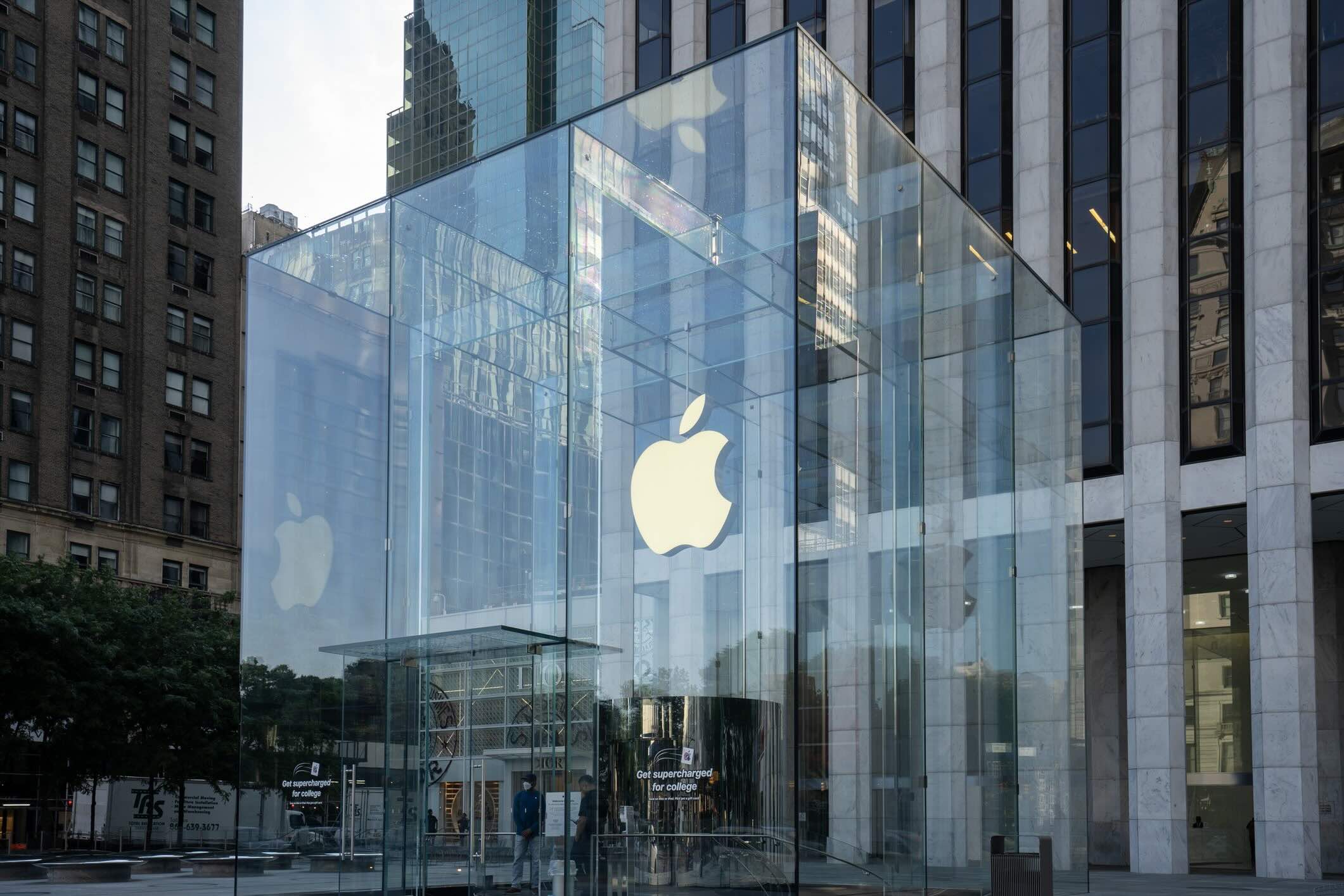 Italy Opens Investigation Into Apple Over Cloud Competition Under EU Digital Markets Rules