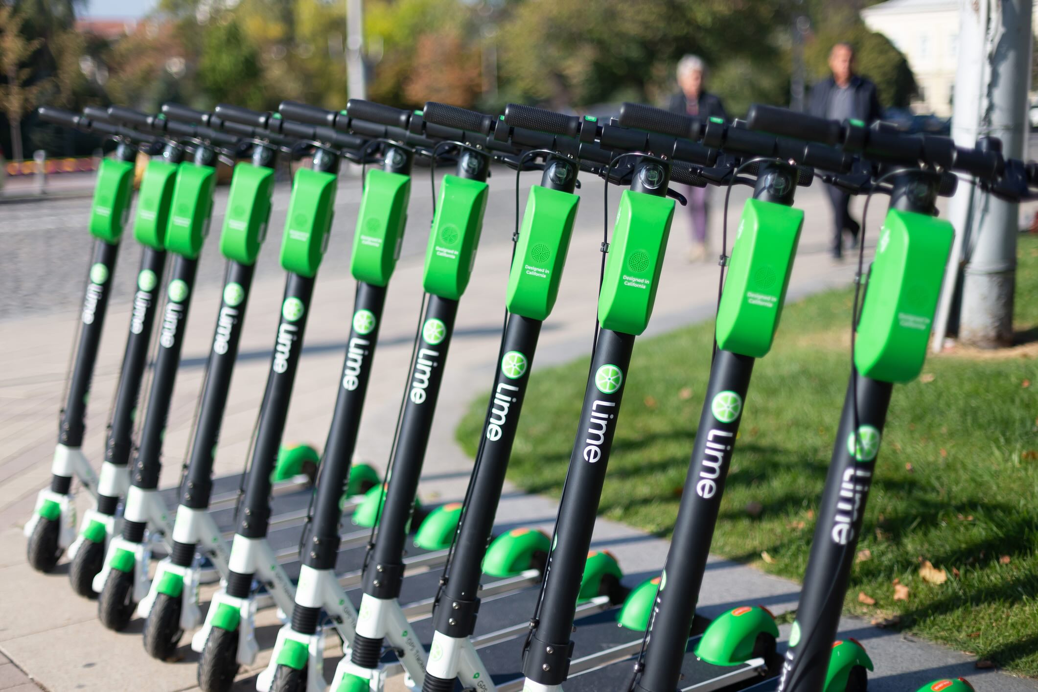 Italy Fines Bird, Dott & Lime Nearly €2.7 Million Over Rome Micromobility Commitments