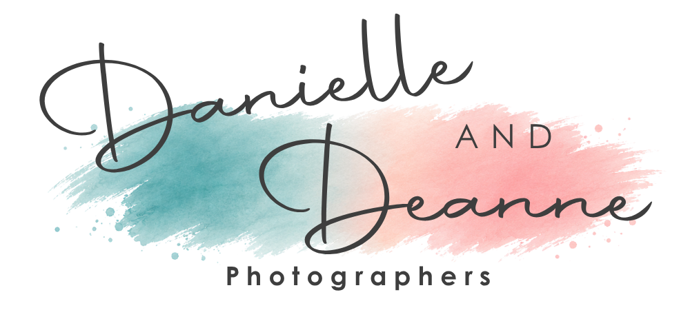 Danielle and Deanne Photography logo