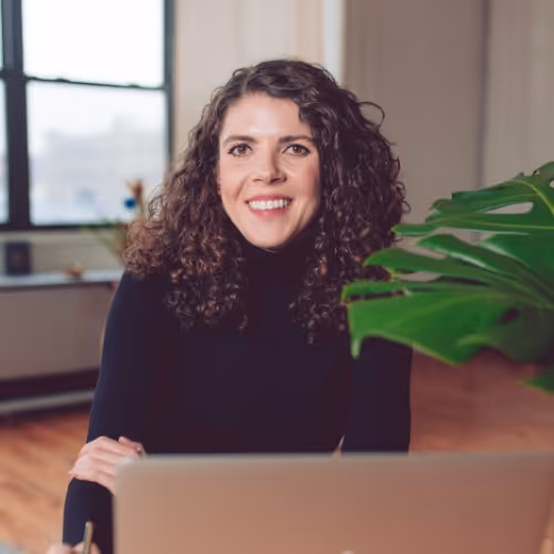 Headshot of Julian Greene