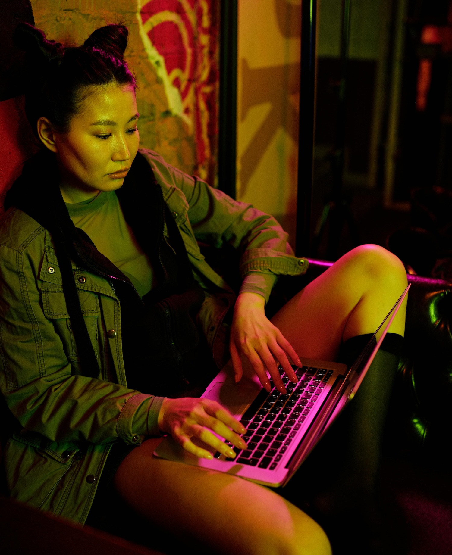 How is AI and the data-driven death of good design impacting thrifting?