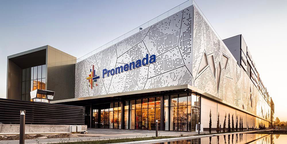 Exterior del centro comercial Promenada