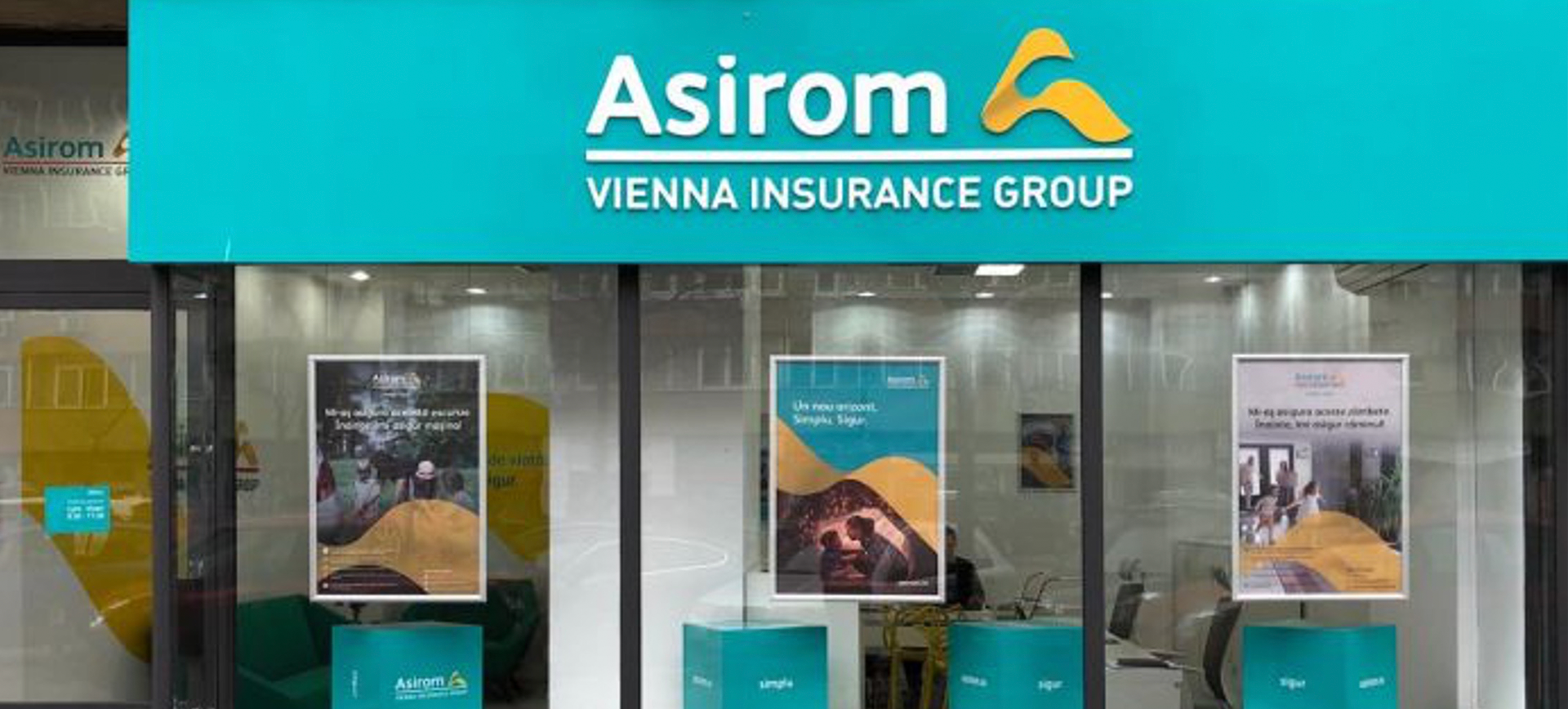 Fachada de una sucursal de seguros Asirom