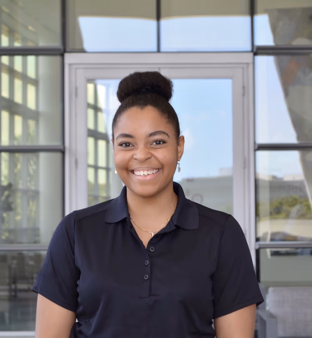 Mikeiveka Sanon Headshot