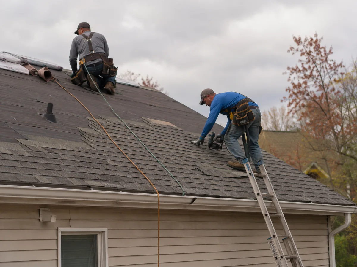 Reliable roofers in Hennepin County - MN providing professional roofing services