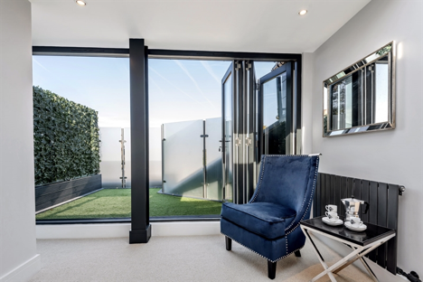 Lanbury Group is a privately owned property development and investment company operating in London and the South East.