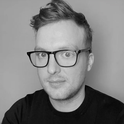 Porträt von Adam Gray