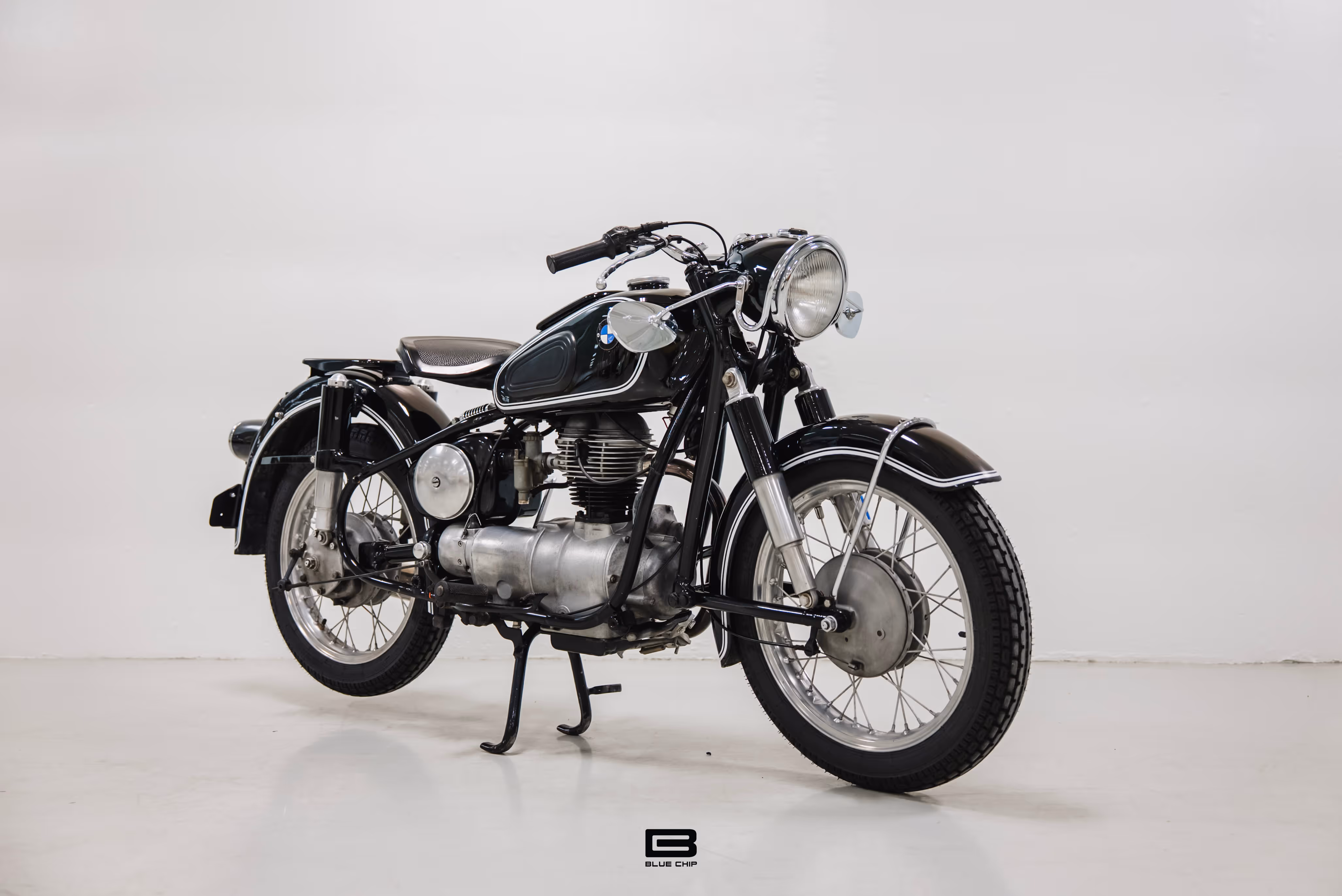 1961 BMW R27