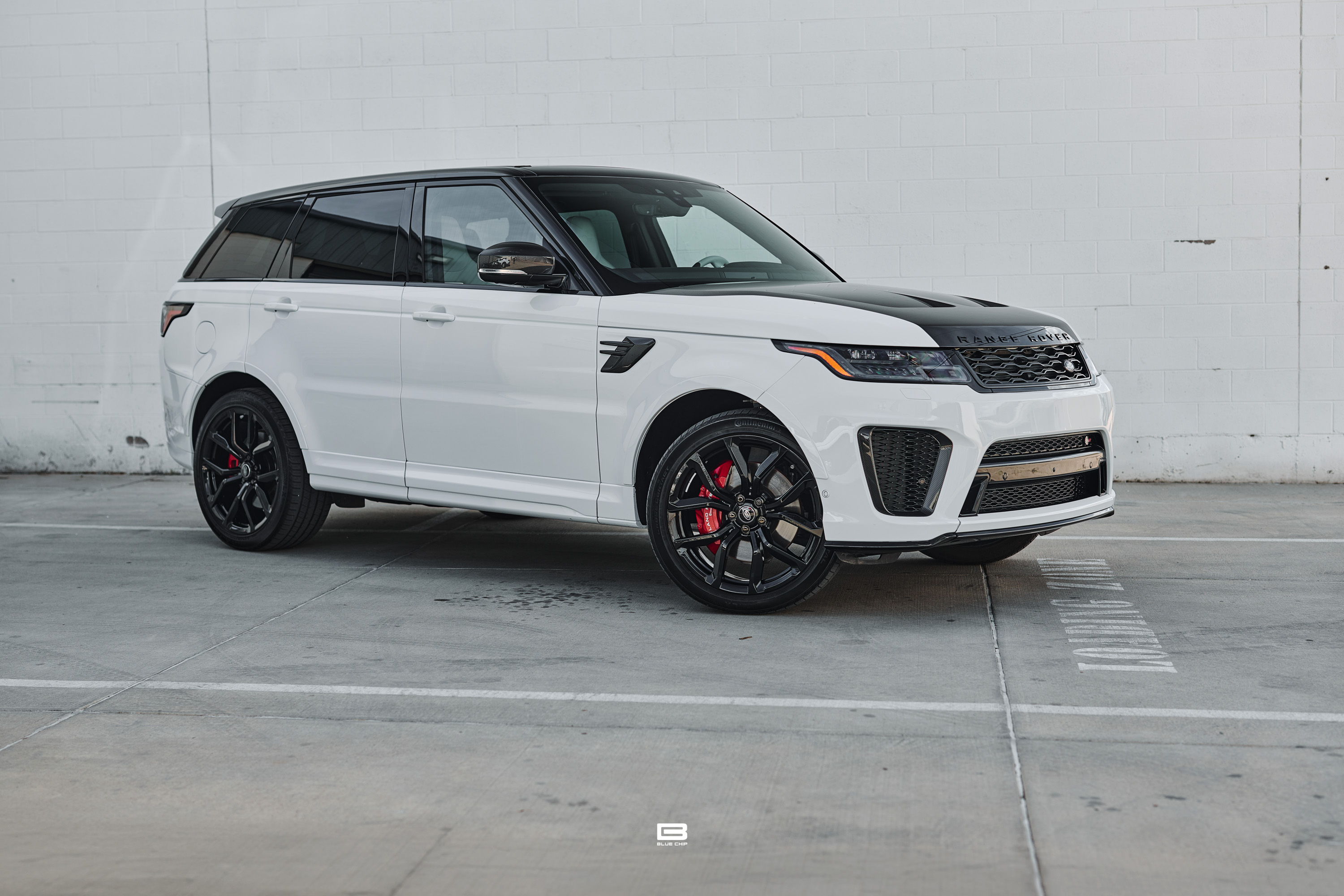2022 Range Rover Sport SVR