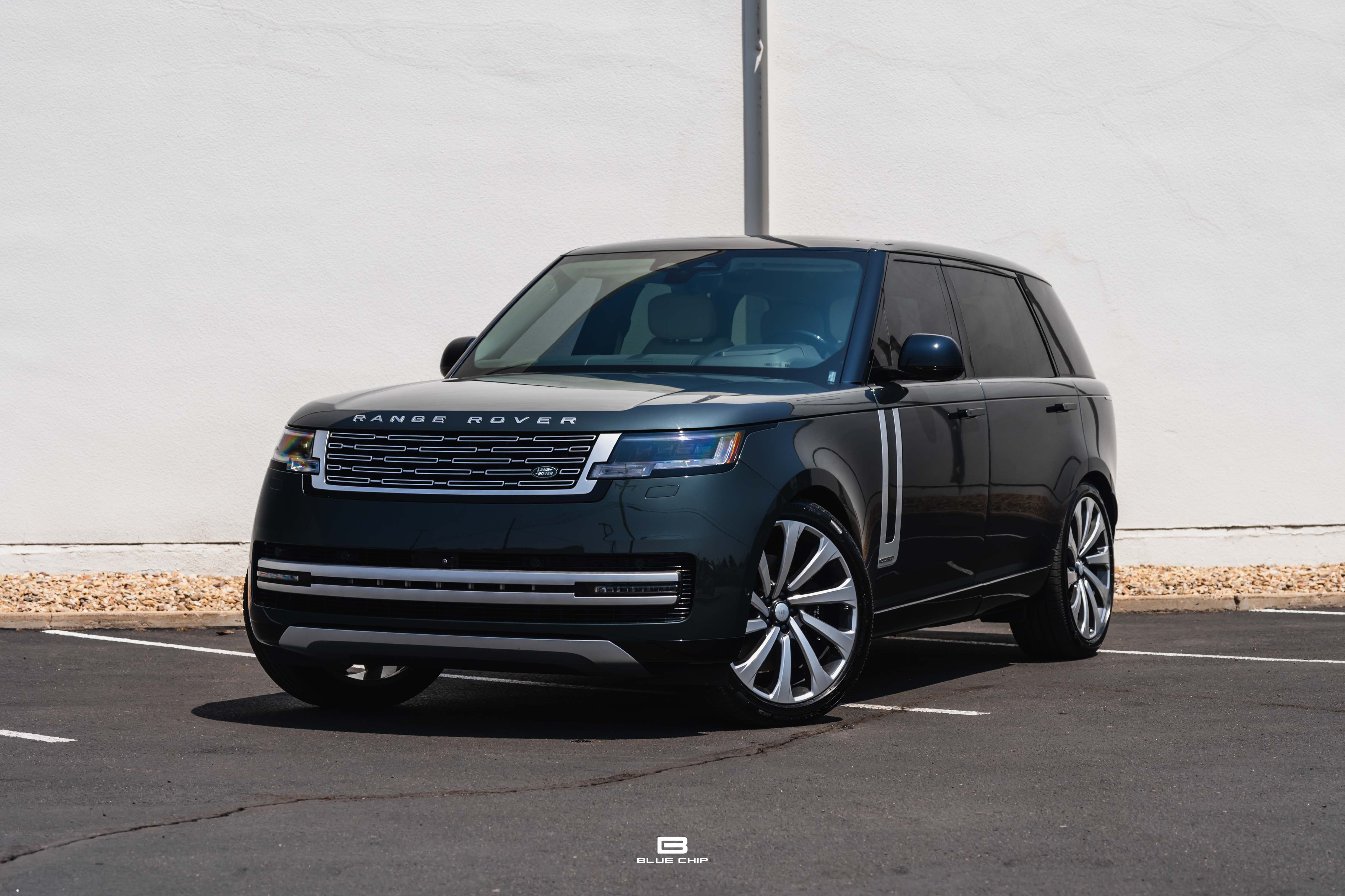 2025 Land Rover Range Rover Autobiography 