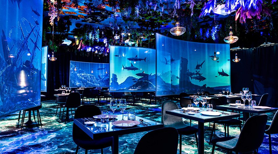 Network of fast food restaurants 