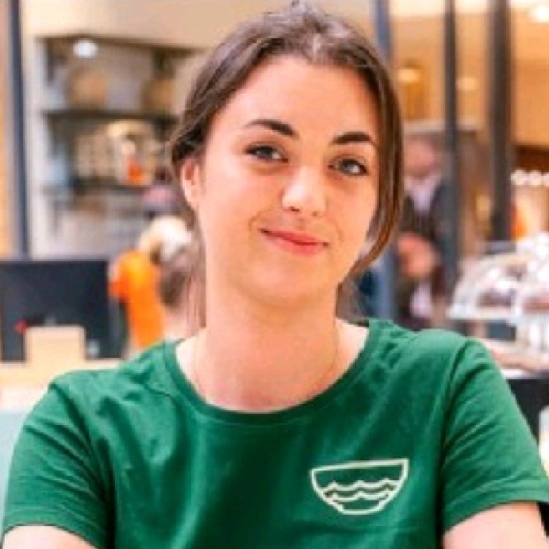 founder of the prisienne tranché bakery chain! 