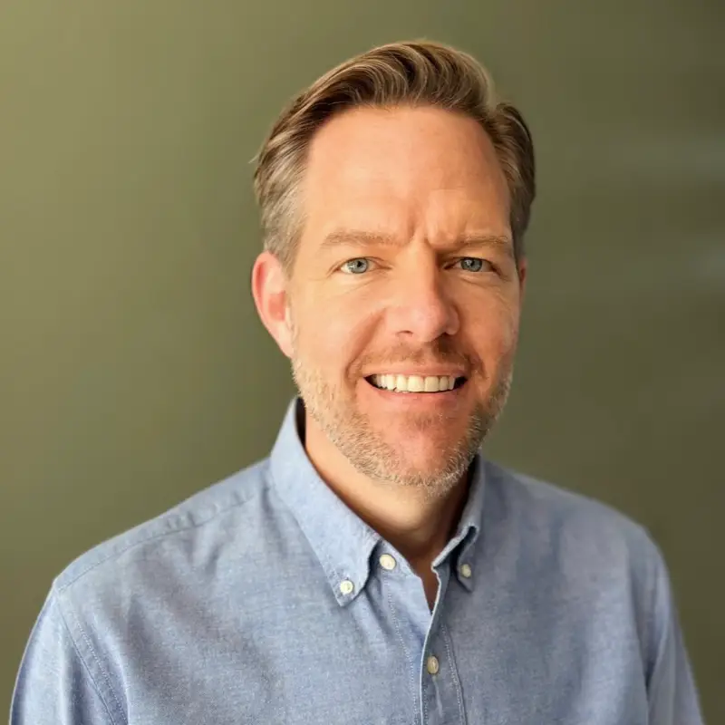 Headshot of Jeffrey Glenn