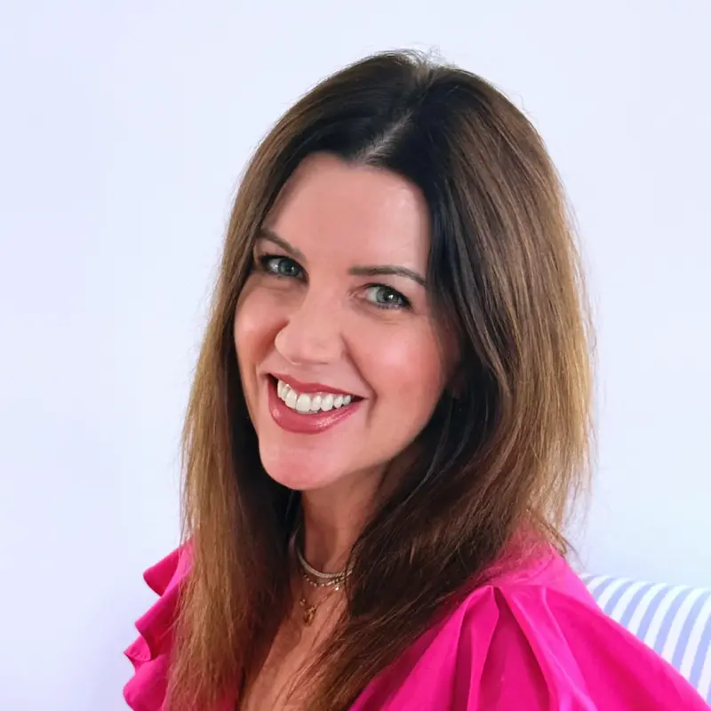 Headshot of Catherine Ionelli