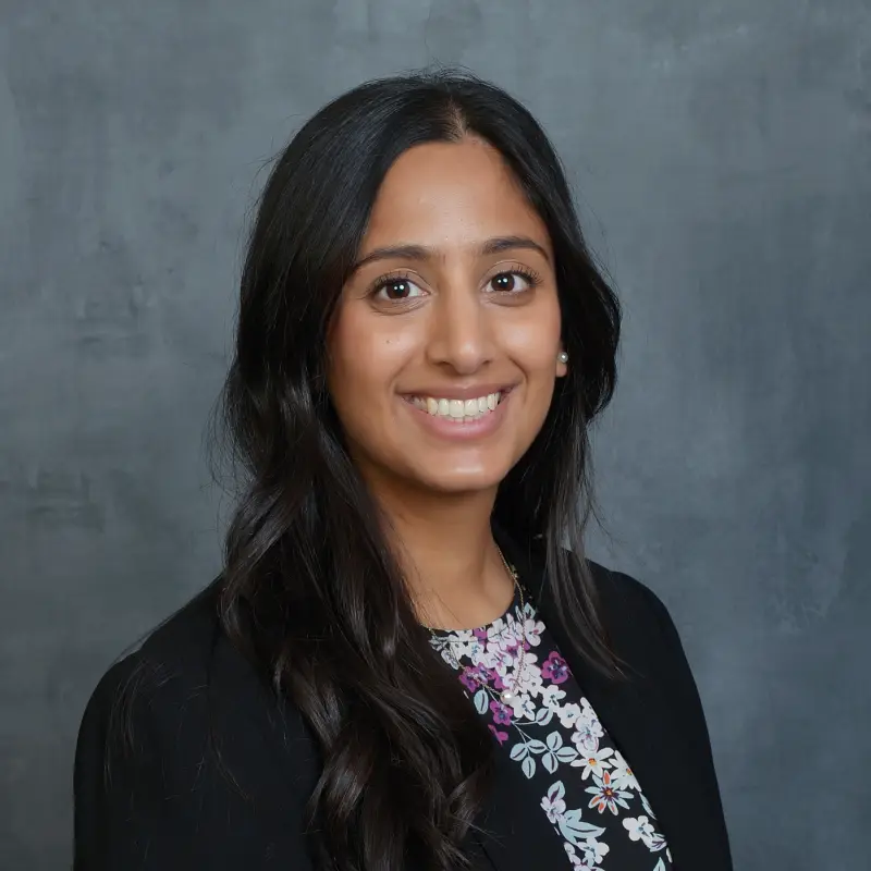 Headshot of Jasmin Dhillon