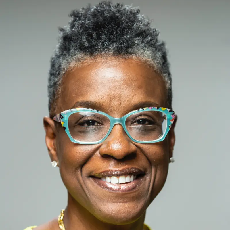 Headshot of Beth Henson