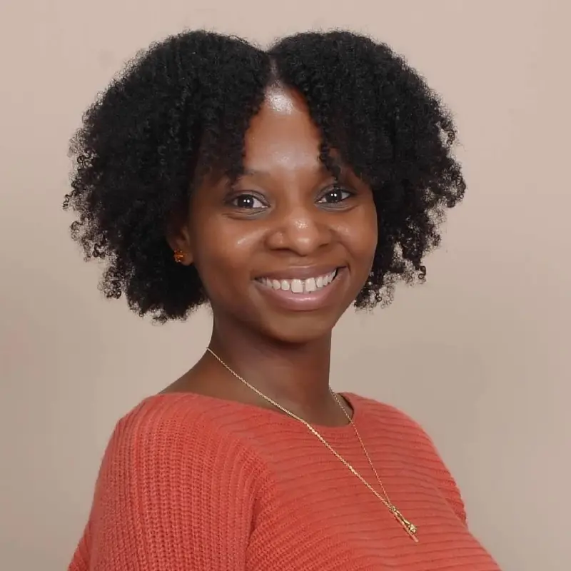 Headshot of DeAndrea Jones