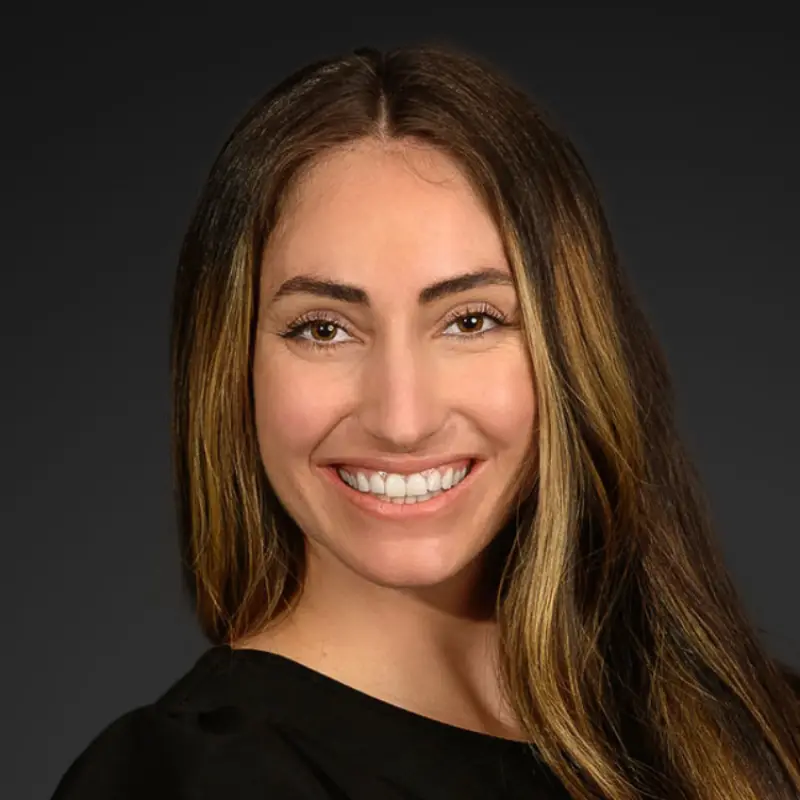 Headshot of Arianna Zabriskie