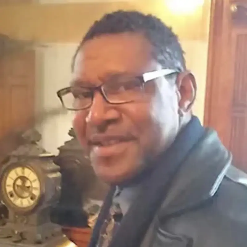 Headshot of Terence Rozzell