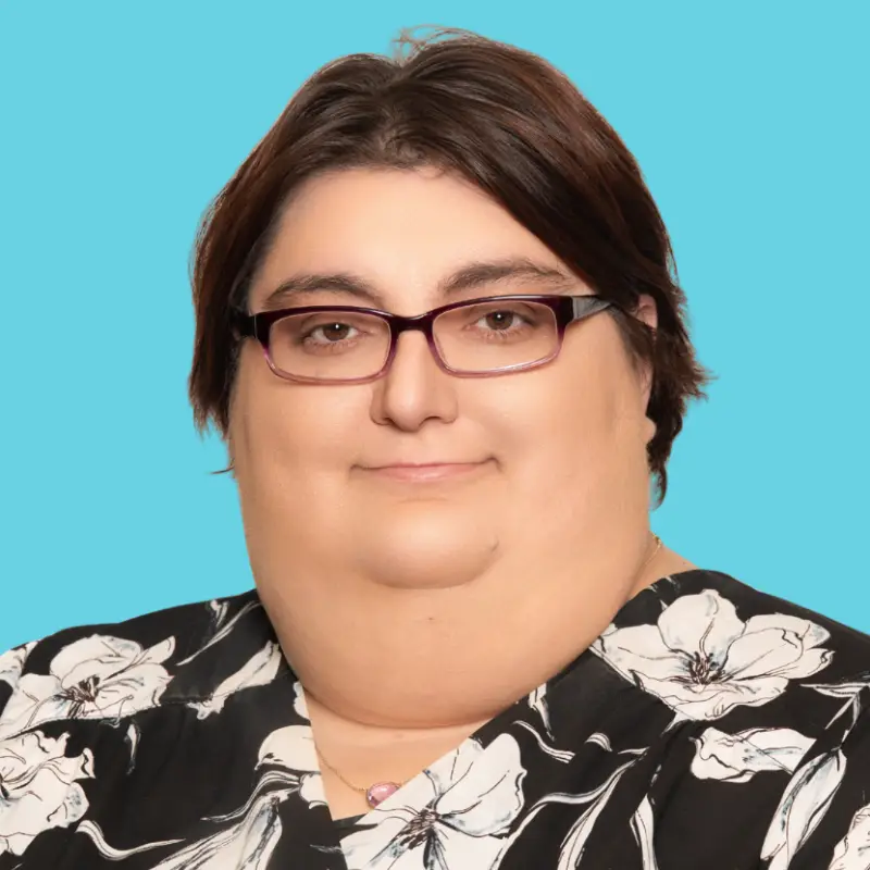 Headshot of Michelle Vickers