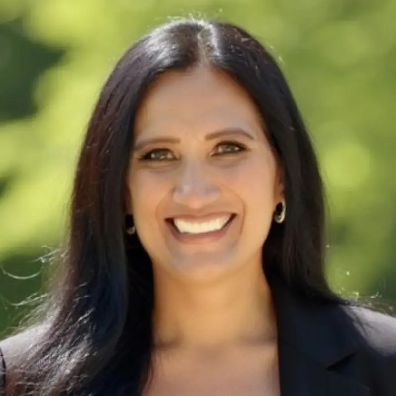 Headshot of Felicia Profit