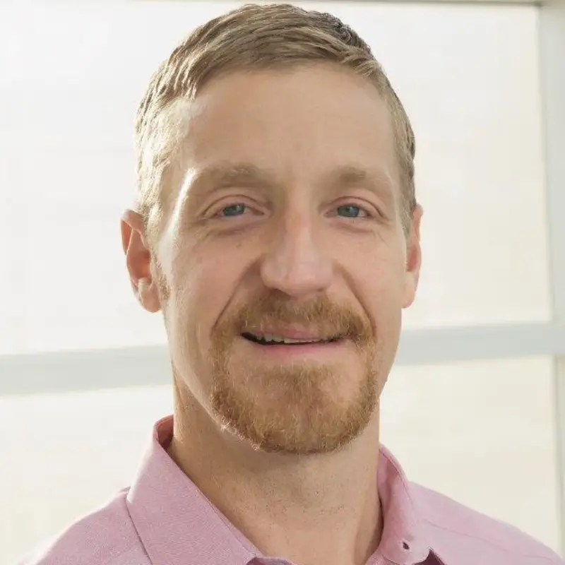 Headshot of Russell Spieth