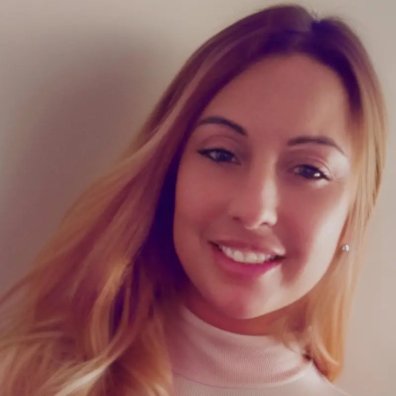 Headshot of Toni Lopez