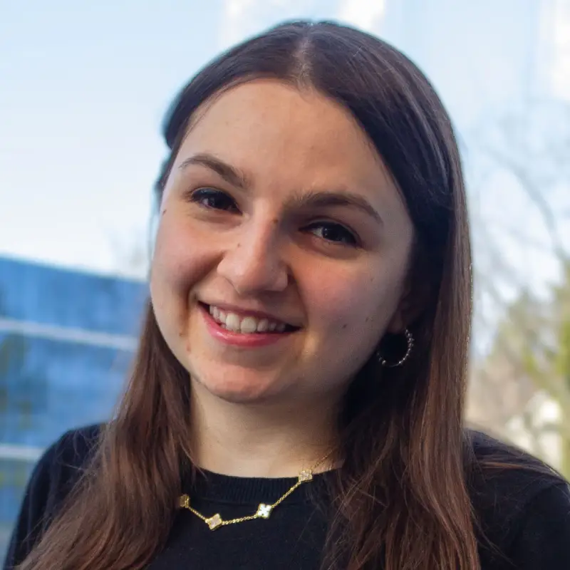 Headshot of Jessica Bedziner