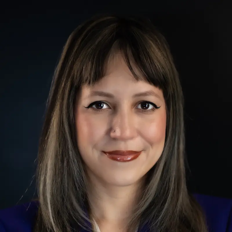 Headshot of Dianne Gaviria