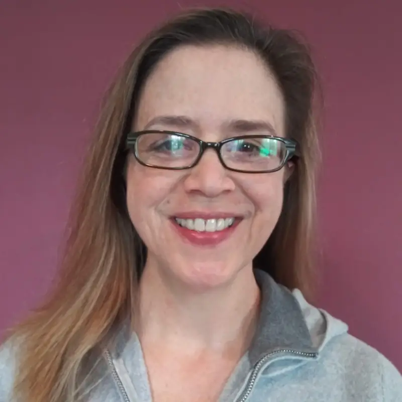 Headshot of Cherie Villano