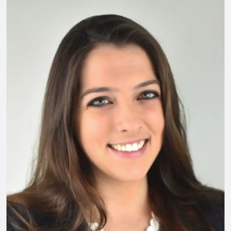 Headshot of Greta Carlson