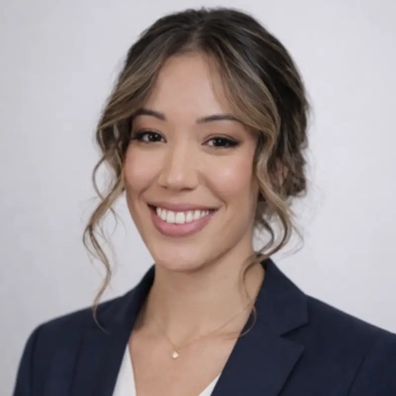 Headshot of Leila Abuelhiga