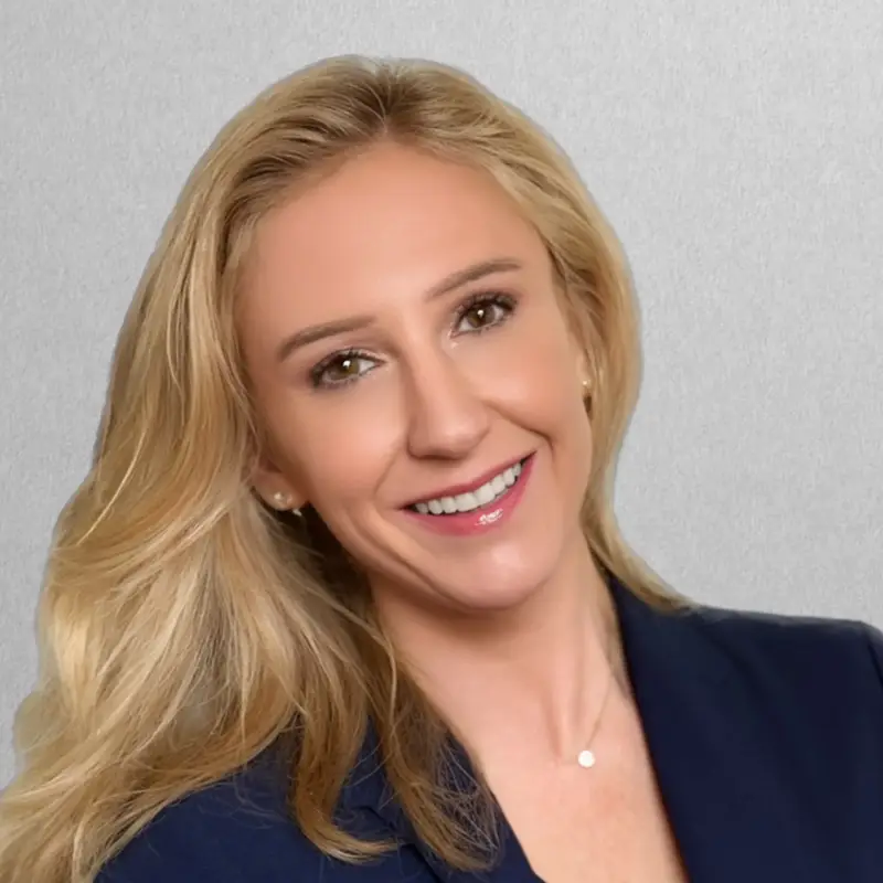 Headshot of Holly Hadley