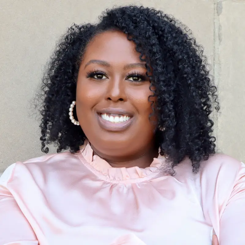 Headshot of Kristen Harrell