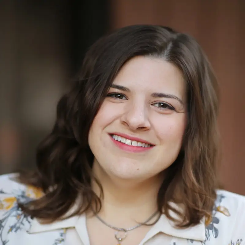 Headshot of Ashley Dunn