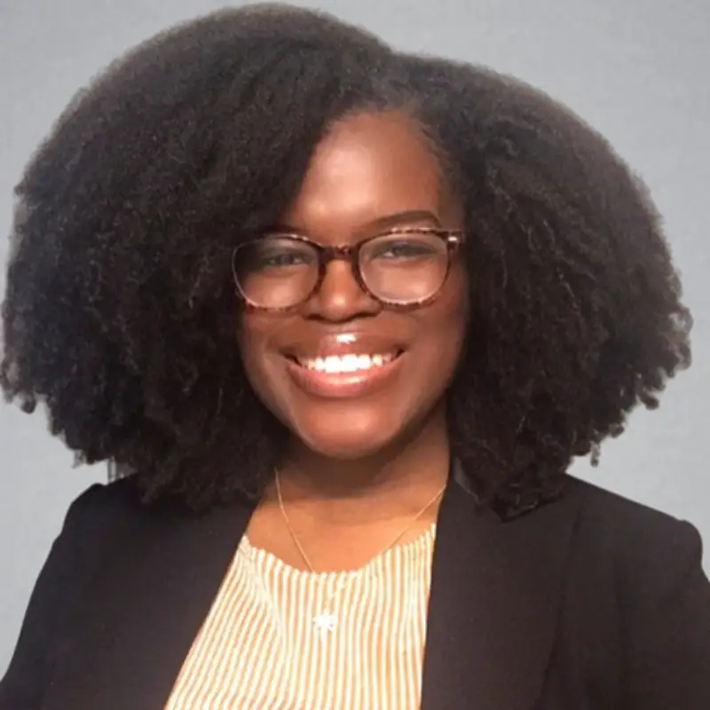 Headshot of Rochelle Sykes