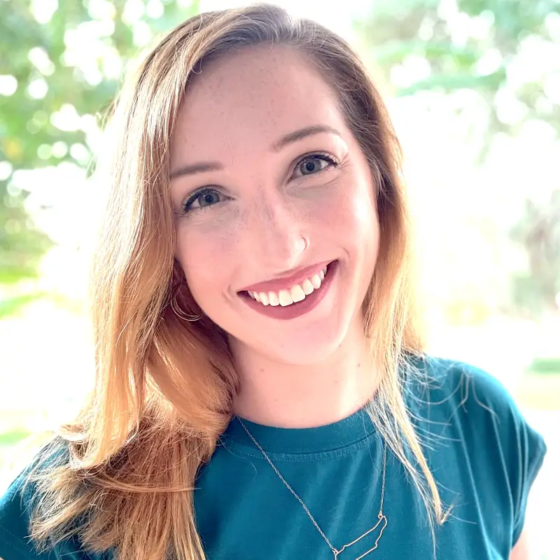 Headshot of Ellen Coble