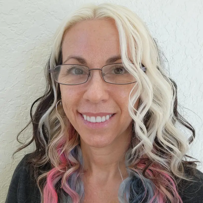 Headshot of Heather Bering