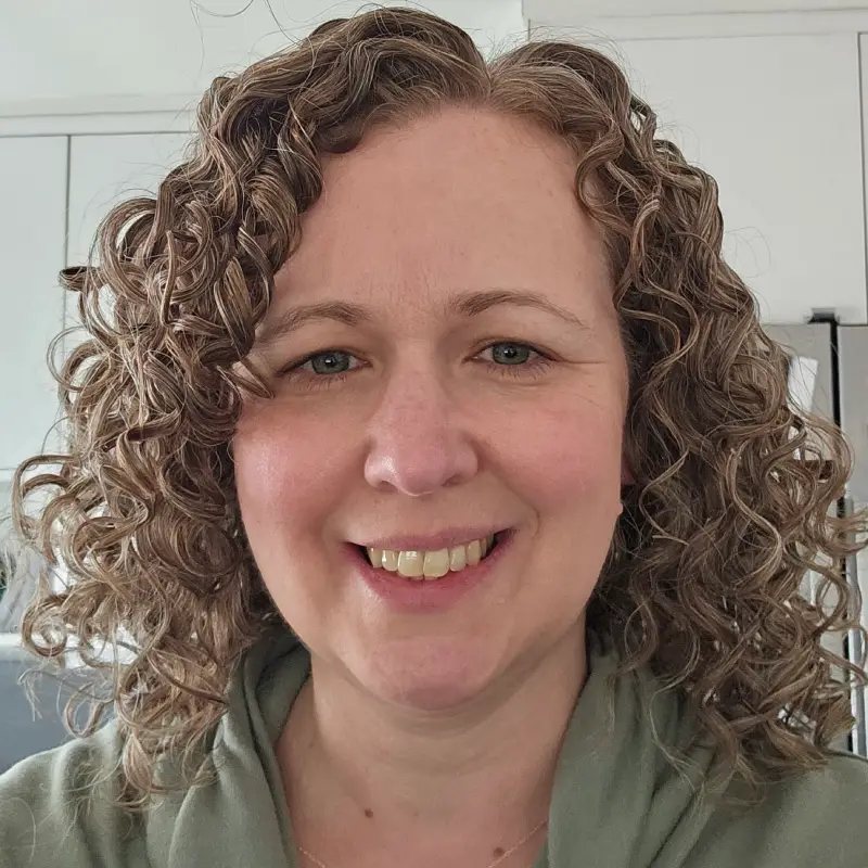 Headshot of Christa Zimmermann