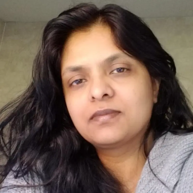 Headshot of Sumathi Muddenahalli