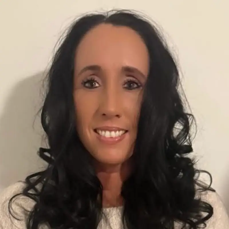 Headshot of Kacie Householder