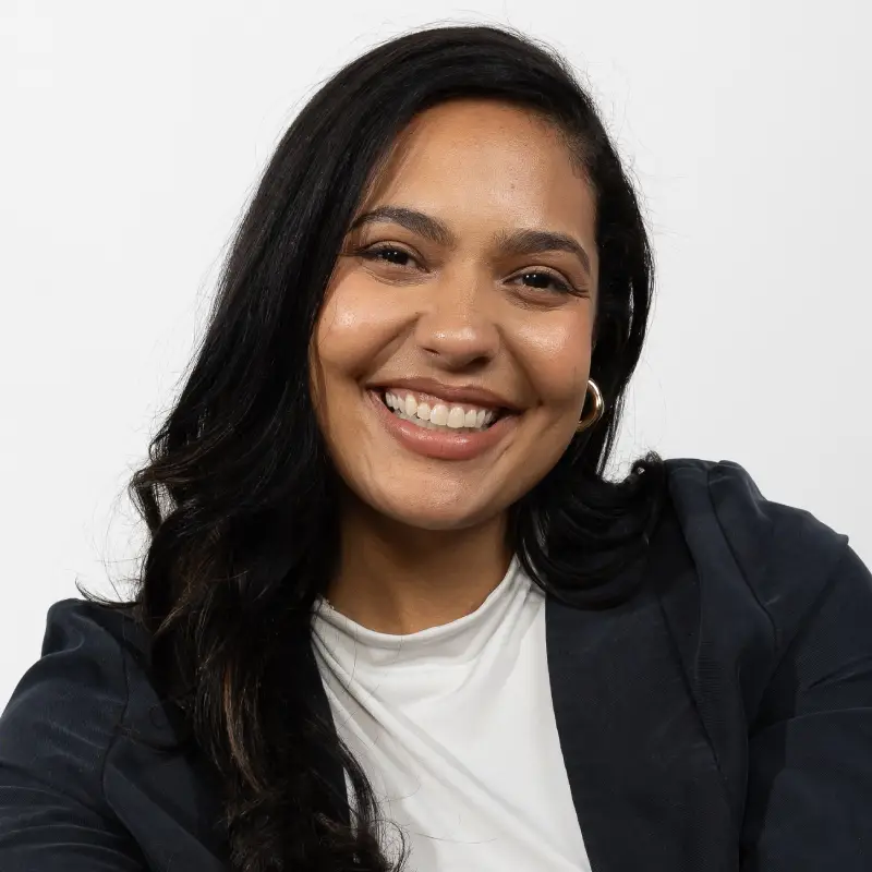 Headshot of Sasha Anderson