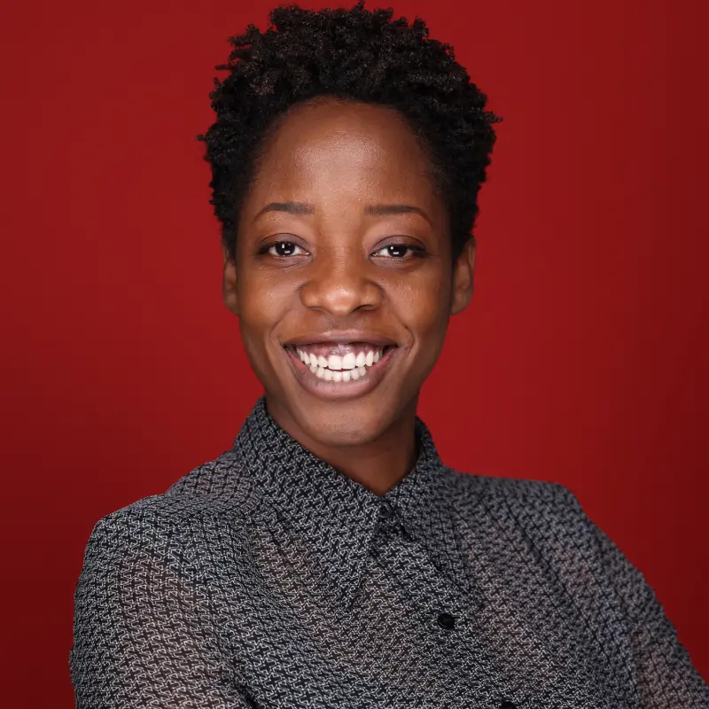 Headshot of Justine Stewart