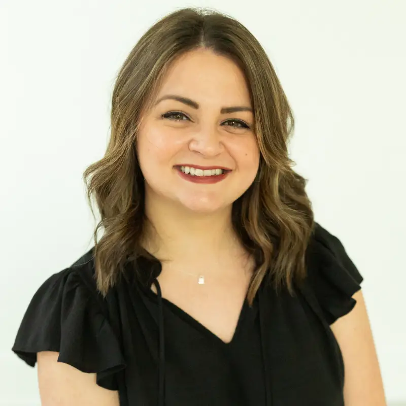 Headshot of Angelica Coumanova