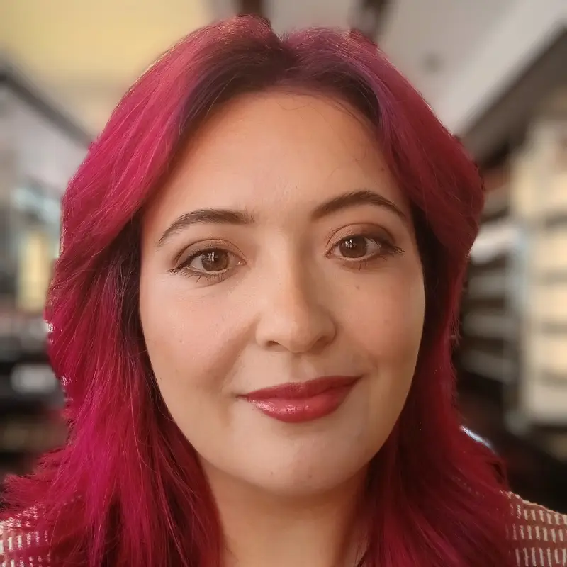 Headshot of Casie Moody