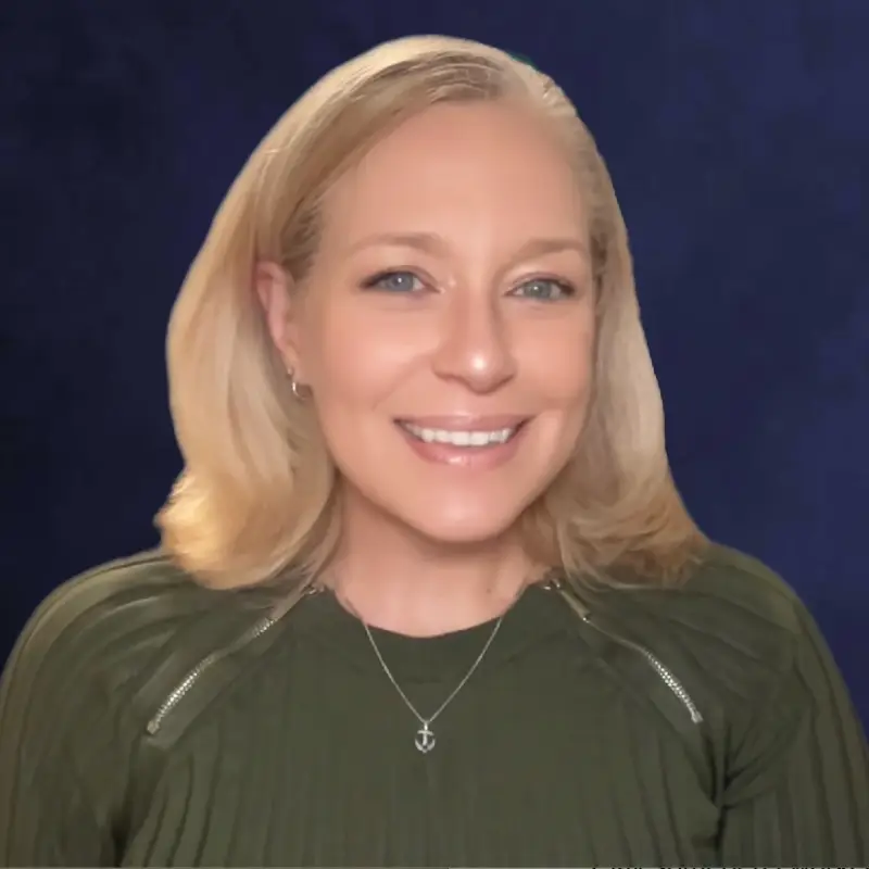 Headshot of Jessica Belo